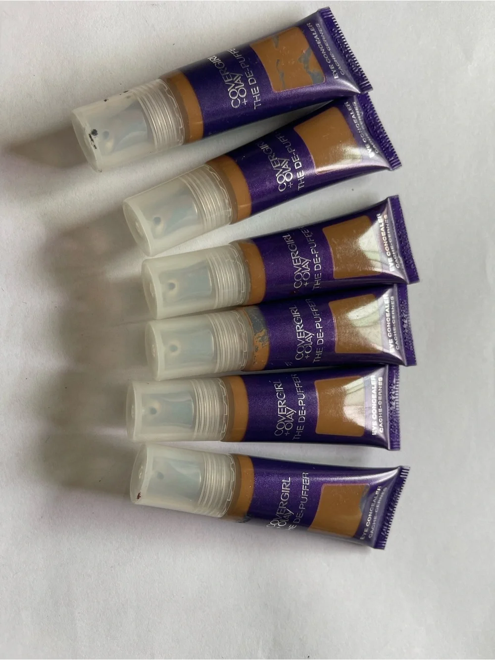 6 CoverGirl + Olay The De-Puffer Eye Concealer 0.34oz  #360 Medium/Deep - Picture 3 of 3